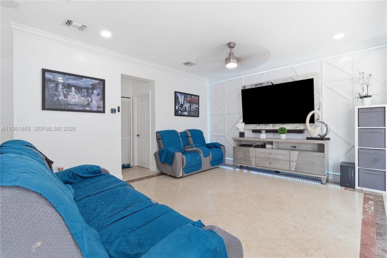 10816 SW 247th St, Homestead, FL 33032 Photo