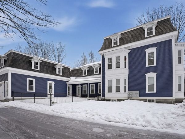 11-15 Taylor Street, Littleton, MA 01460