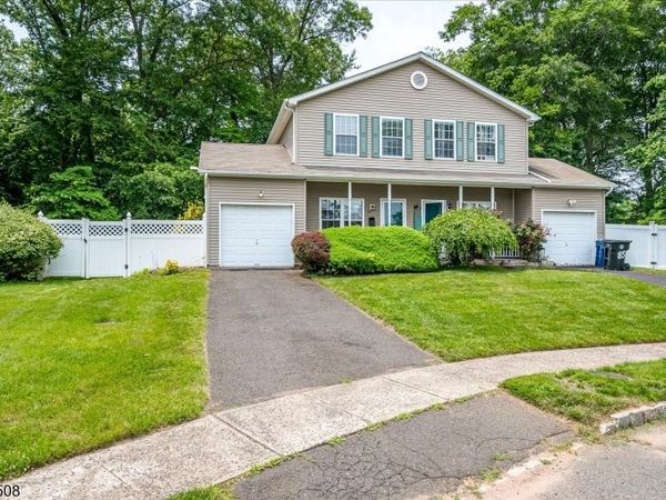 73 Mariners Court, Plainfield, NJ 07063