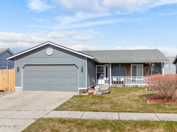 1207 E Horsehaven AVE , Post Falls, ID 83854