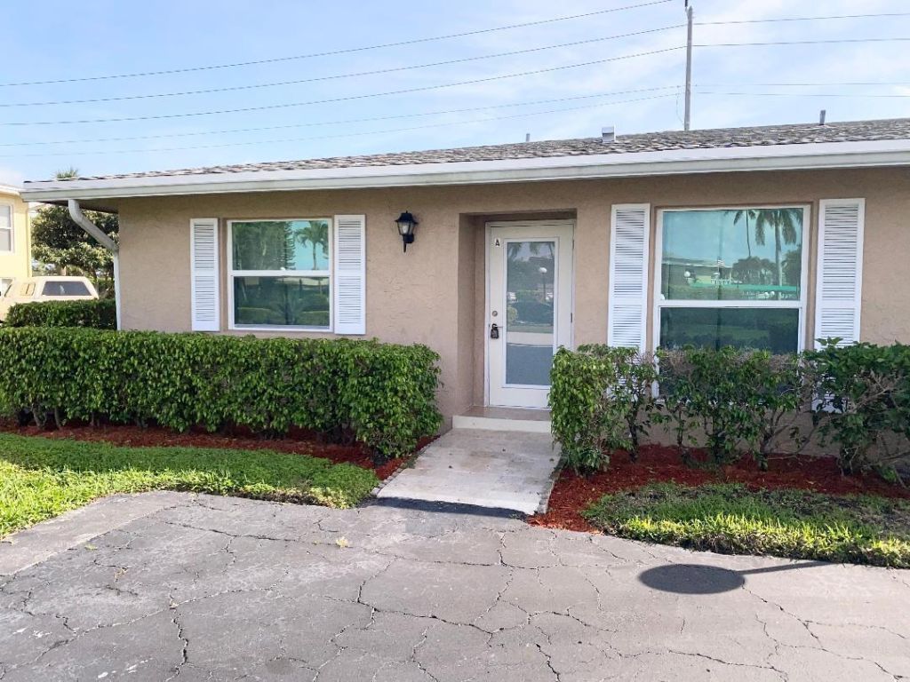 2450 Black Olive Boulevard, Unit A, Delray Beach, FL 33445 Photo