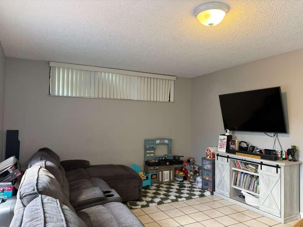 8182 Thames Boulevard, Unit D, Boca Raton, FL 33433 Photo