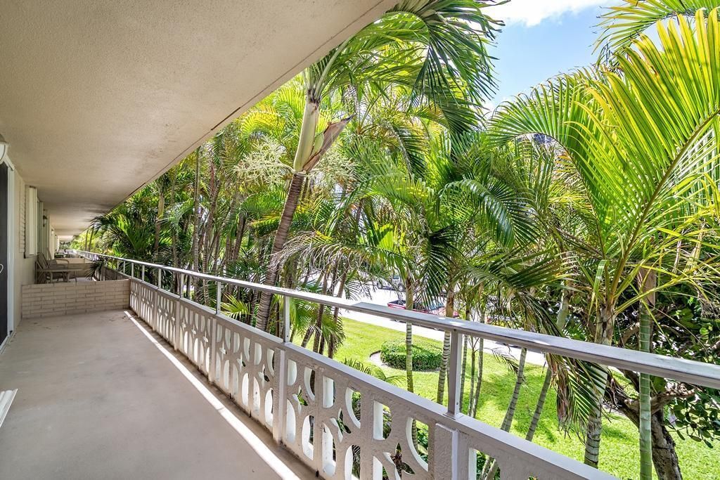 139 Sunrise Avenue, Unit 2110, Palm Beach, FL 33480 Photo