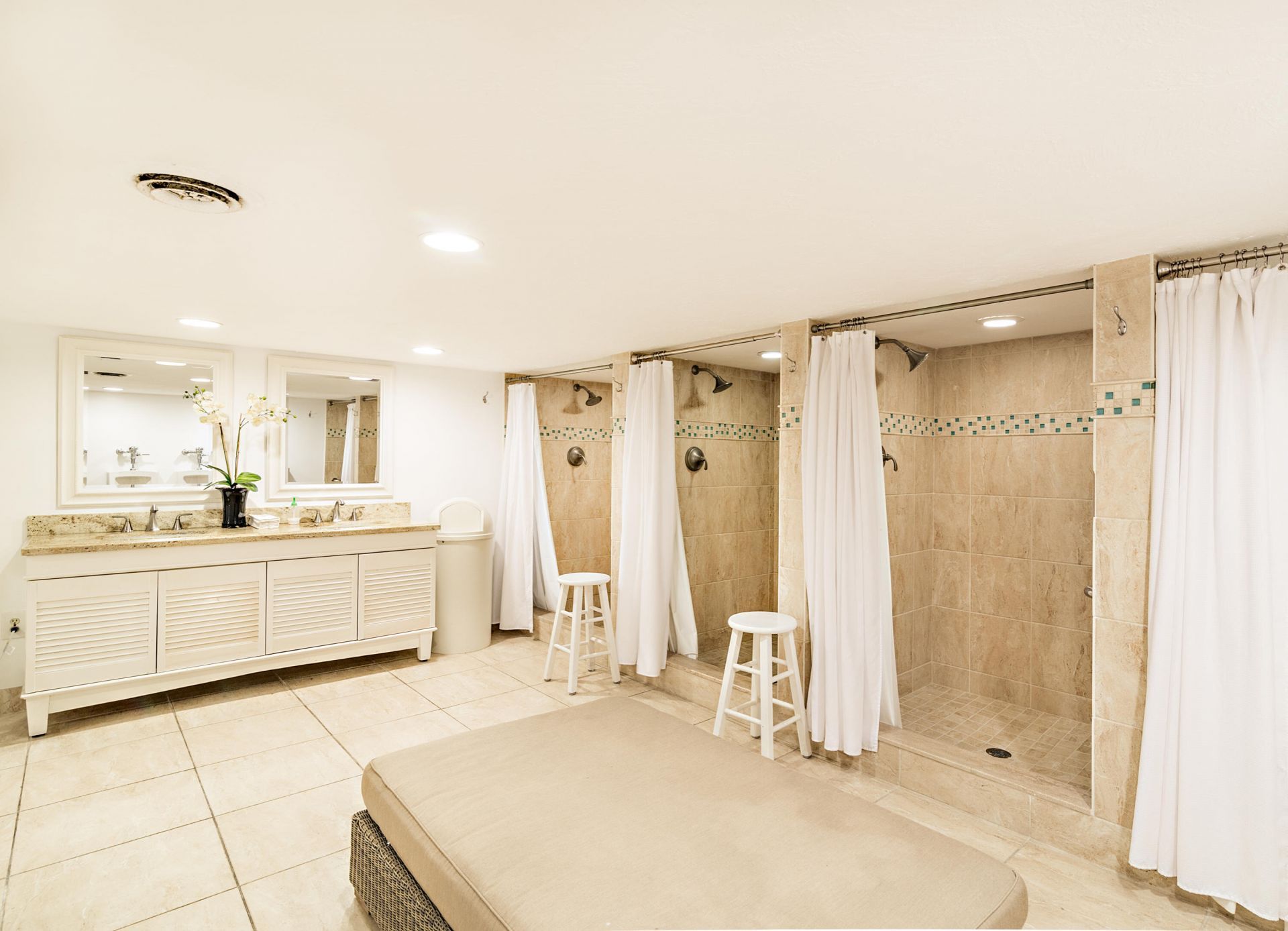 139 Sunrise Avenue, Unit 2110, Palm Beach, FL 33480 Photo