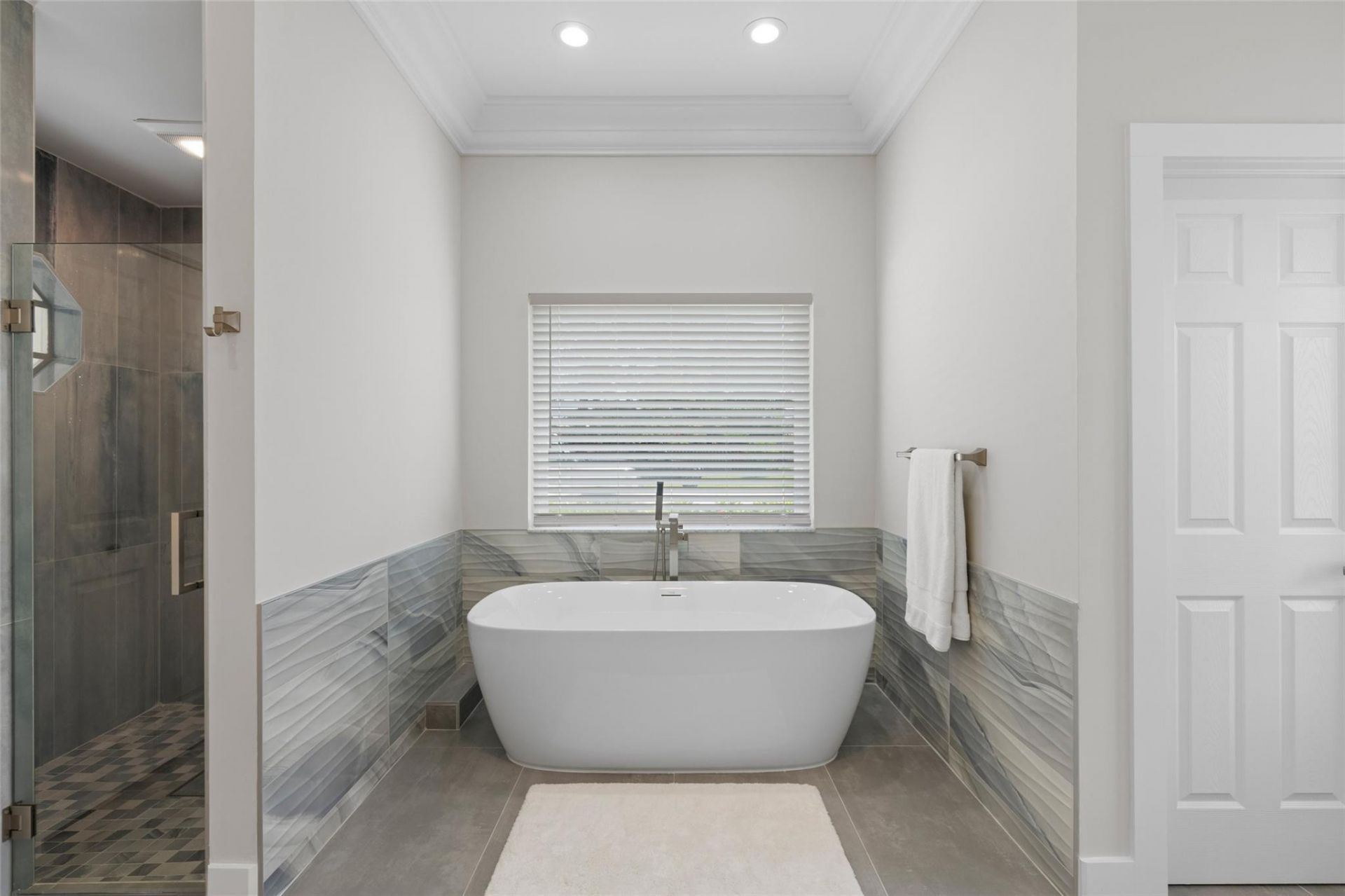 9010 Gardens Glen Circle, Palm Beach Gardens, FL 33418 Photo