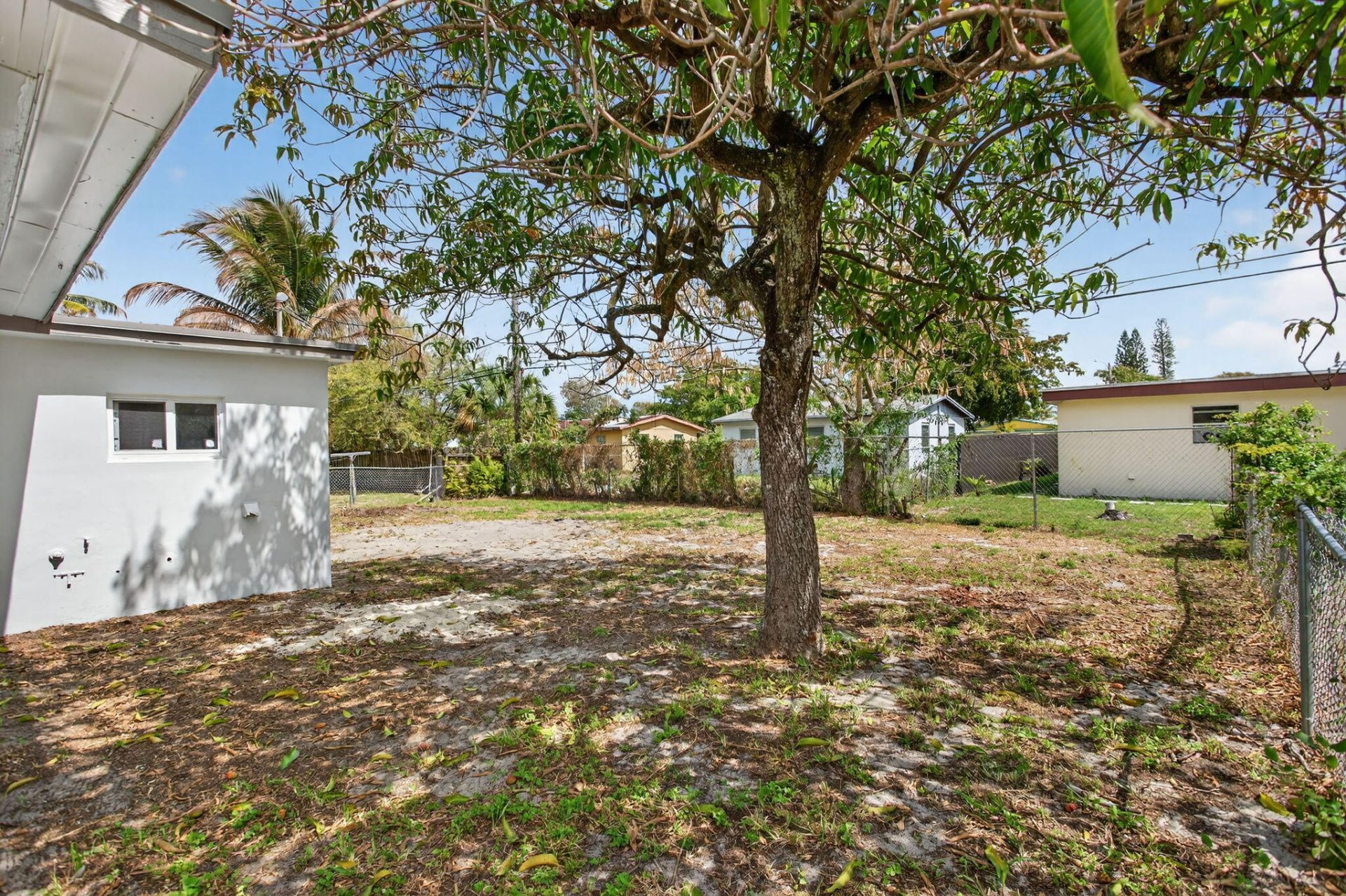 1770 NW 26th Avenue, Fort Lauderdale, FL 33311 Photo