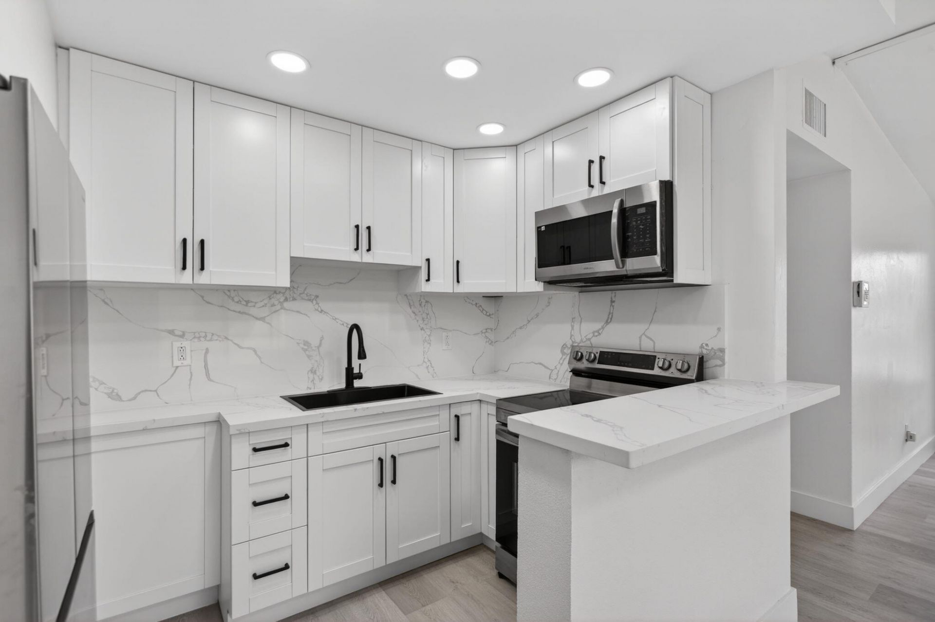 1770 NW 26th Avenue, Fort Lauderdale, FL 33311 Photo