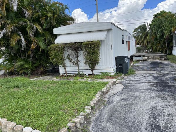 2631 SW 54th, Fort Lauderdale, FL 33312