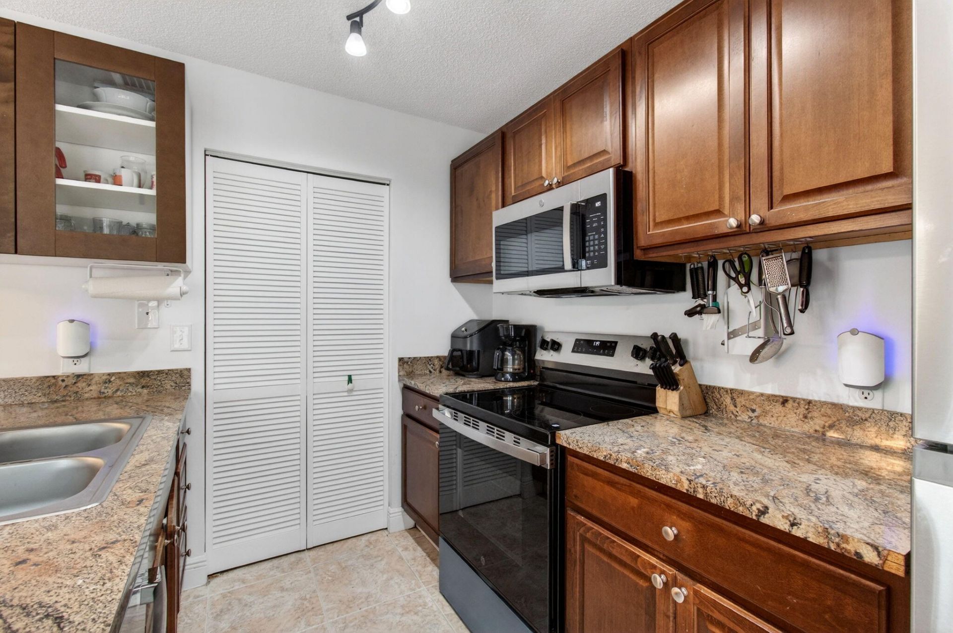 22380 Pineapple Walk Drive, Boca Raton, FL 33433 Photo