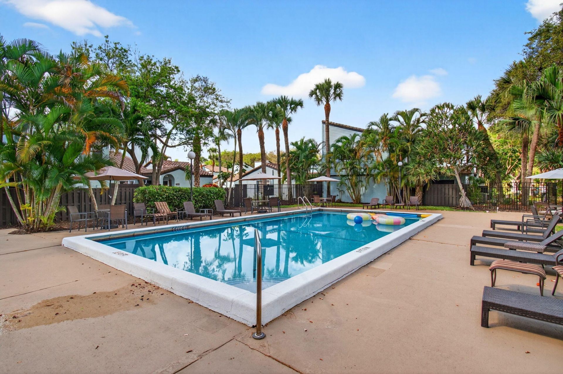 22380 Pineapple Walk Drive, Boca Raton, FL 33433 Photo
