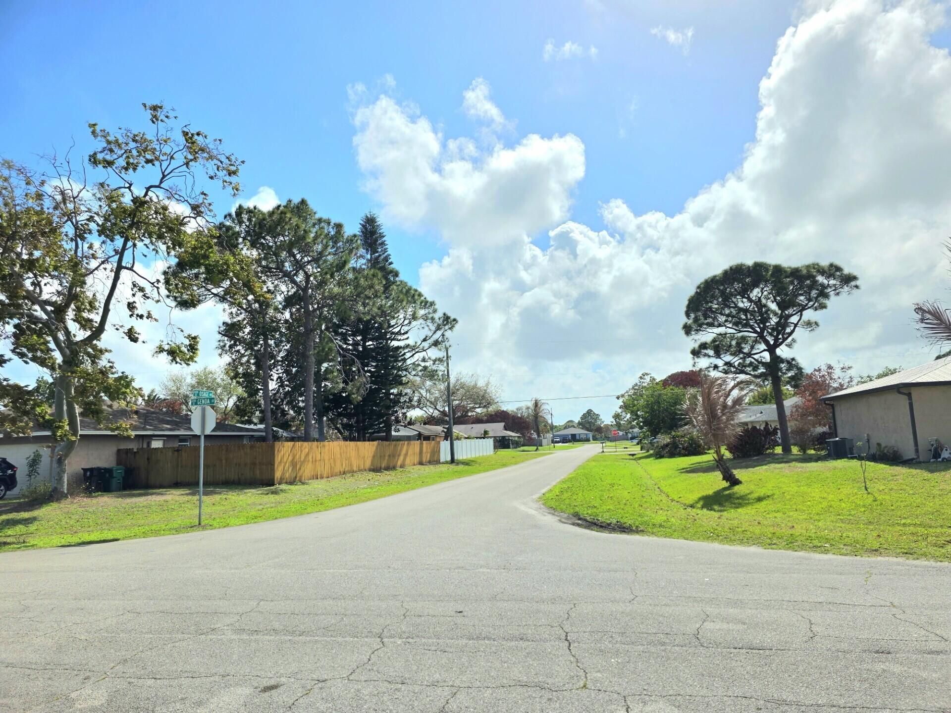 2197 SE Genoa Street, Port Saint Lucie, FL 34952 Photo