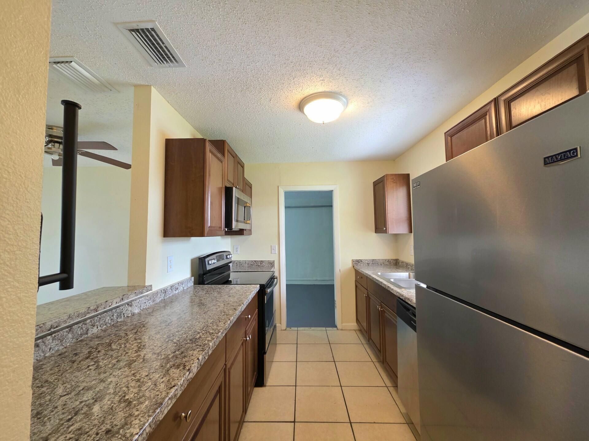 2197 SE Genoa Street, Port Saint Lucie, FL 34952 Photo