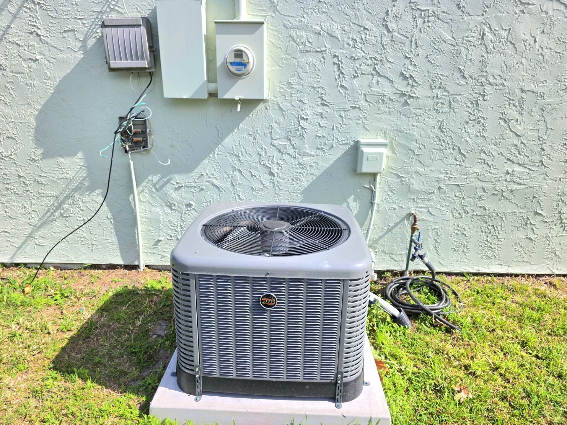 2197 SE Genoa Street, Port Saint Lucie, FL 34952 Photo