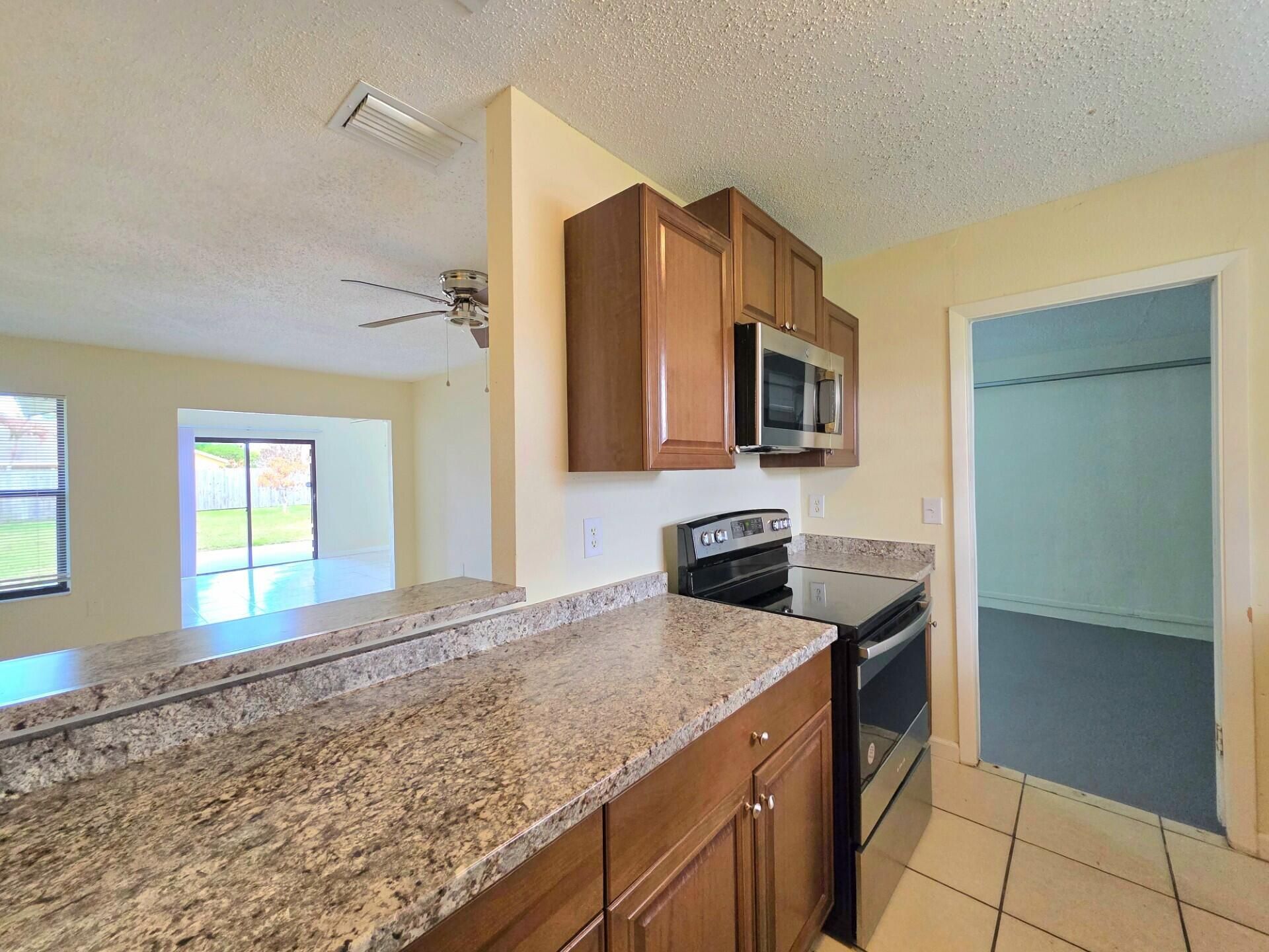 2197 SE Genoa Street, Port Saint Lucie, FL 34952 Photo
