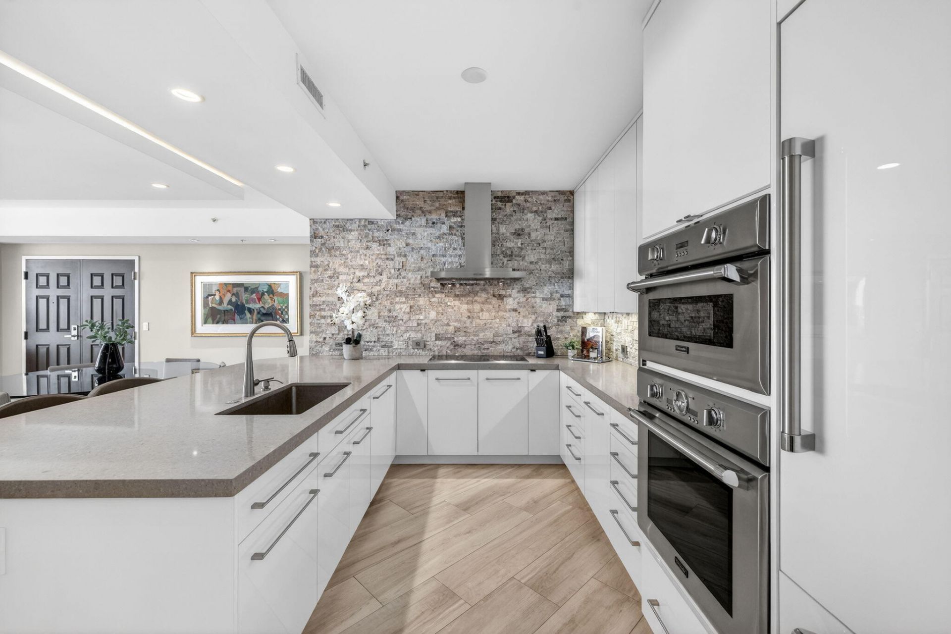 100 S Birch Rd, Unit Apt 803, Fort Lauderdale, FL 33316 Photo