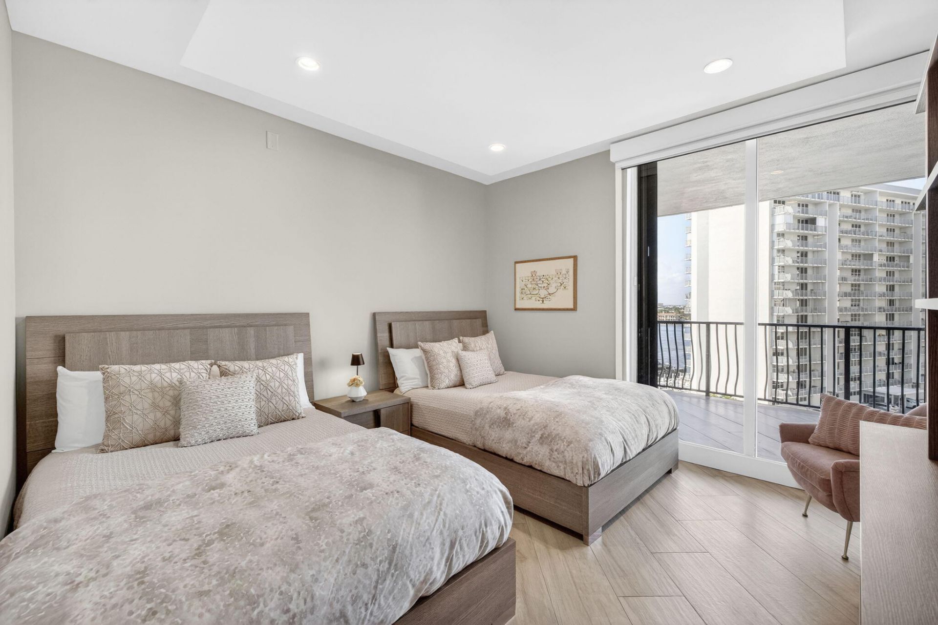 100 S Birch Rd, Unit Apt 803, Fort Lauderdale, FL 33316 Photo