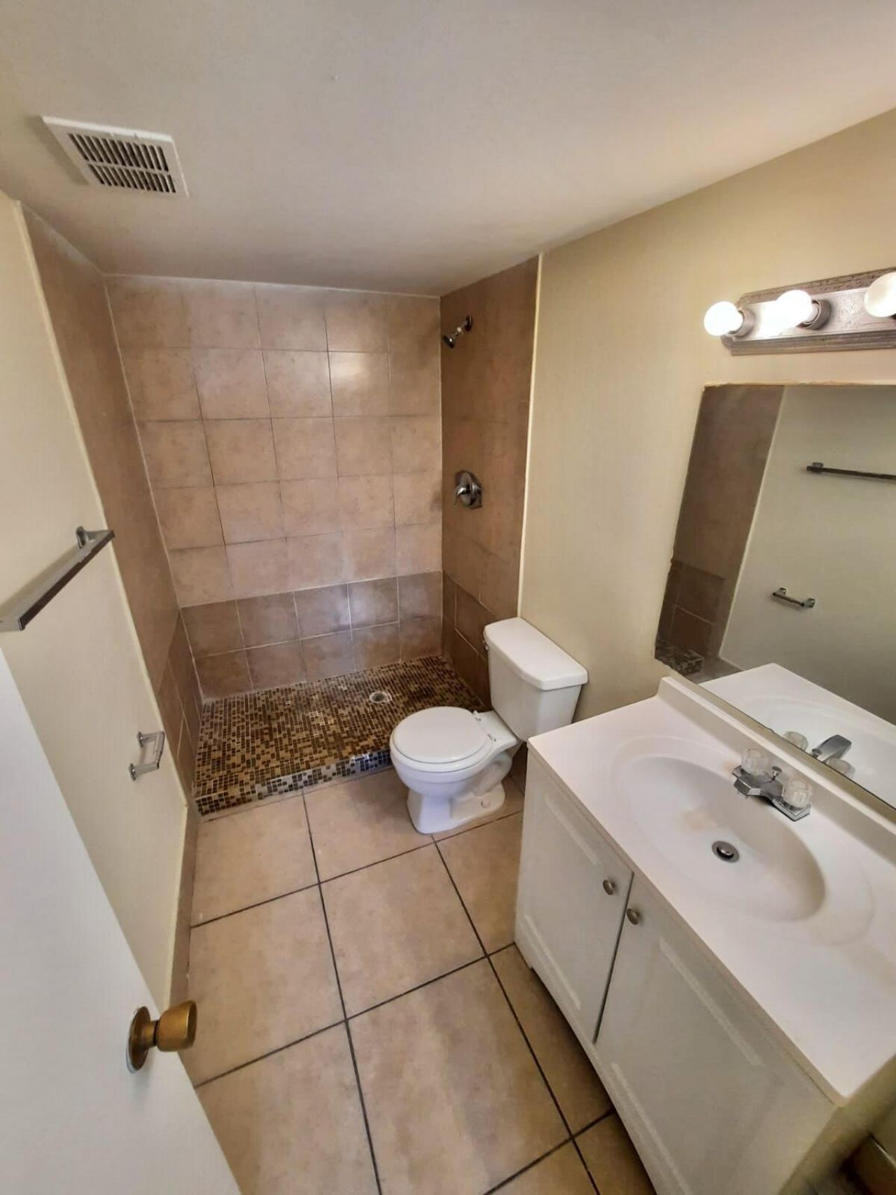 409 Executive Center, Unit 208, West Palm Beach, FL 33401 Photo