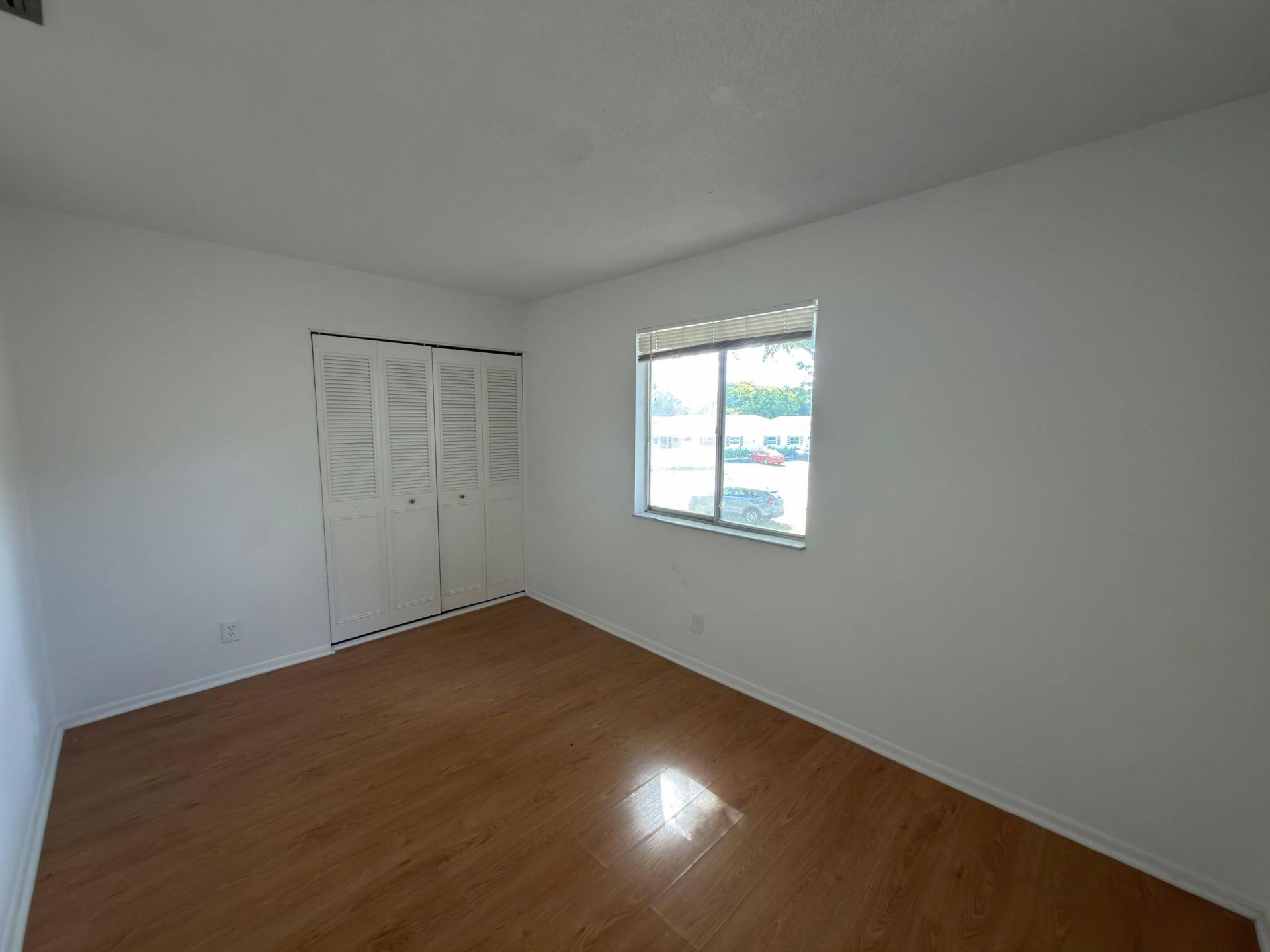 5702 NW 22nd Court, Unit 28-b, Lauderhill, FL 33313 Photo