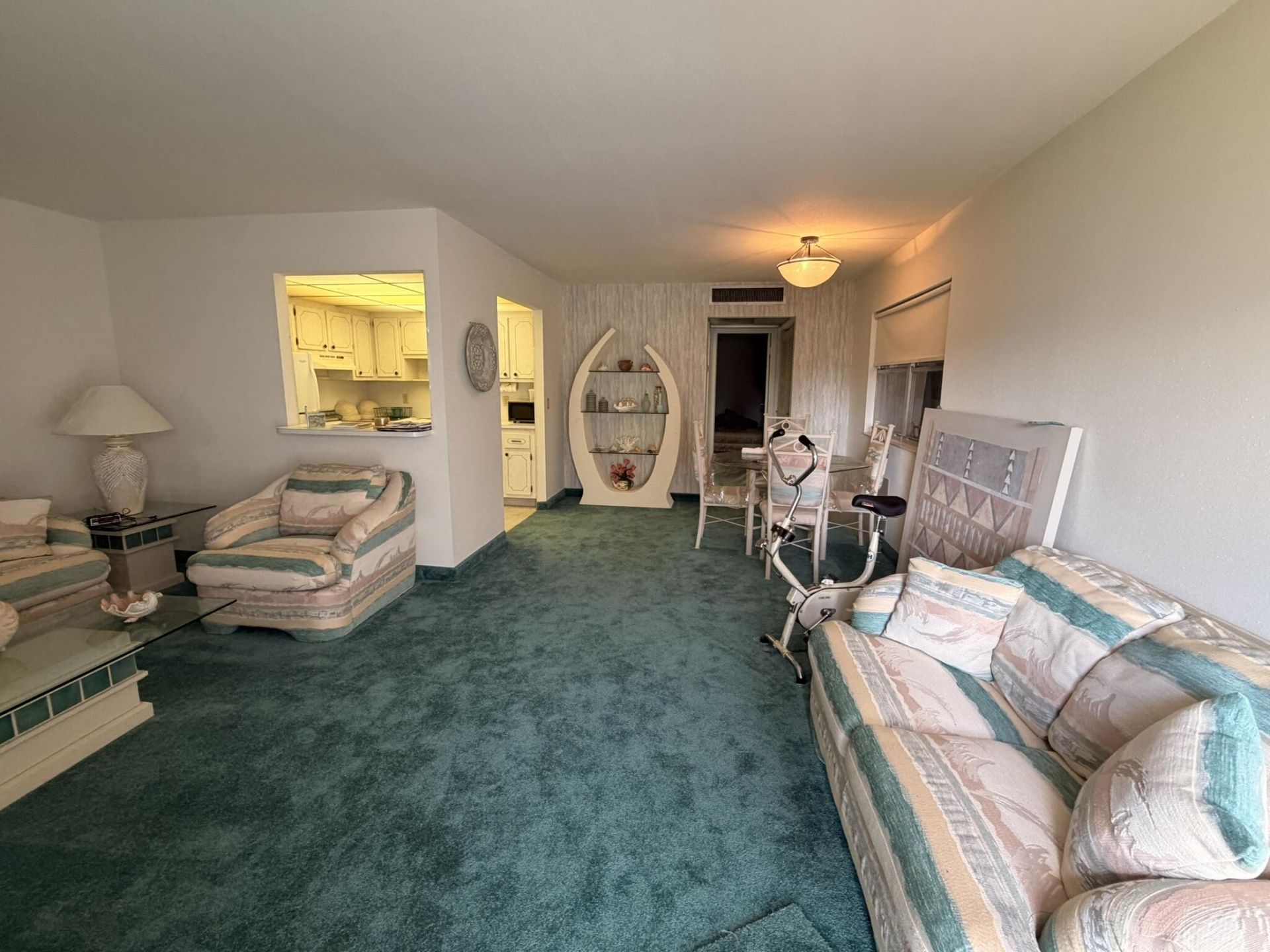 43 Valencia B, Delray Beach, FL 33446 Photo