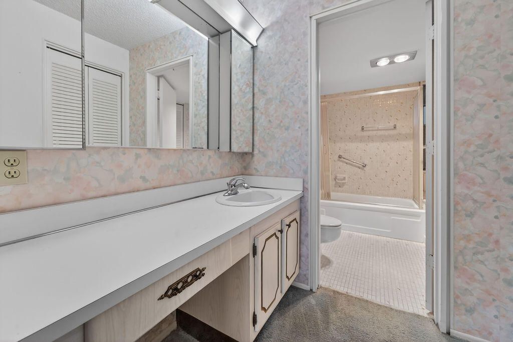 501 SW 11th Place, Unit 402-a, Boca Raton, FL 33432 Photo