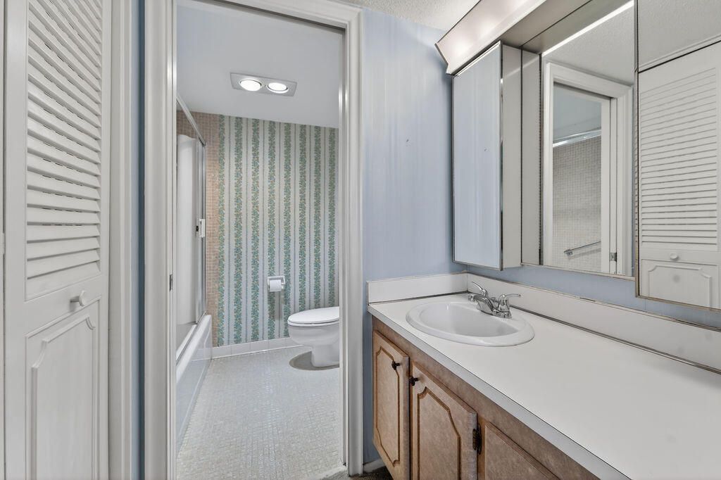 501 SW 11th Place, Unit 402-a, Boca Raton, FL 33432 Photo