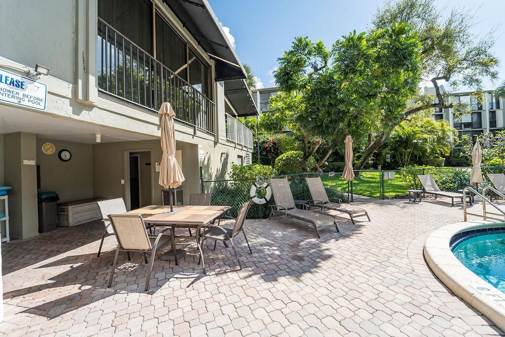 501 SW 11th Place, Unit 402-a, Boca Raton, FL 33432 Photo