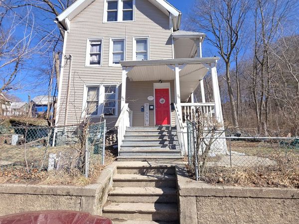 48 Taylor, Waterbury, CT 06702