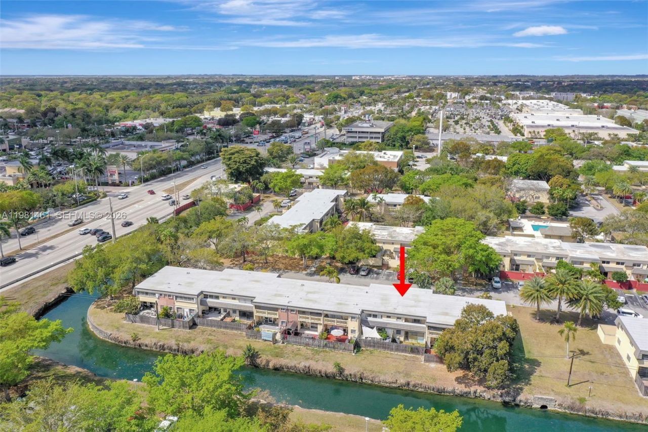 8769 SW 137th Ave, Miami, FL 33183 Photo