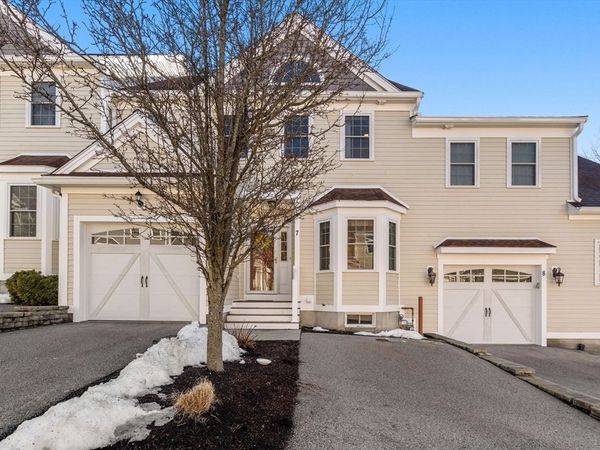 7 Tilton, Unit Ct, Walpole, MA 02081