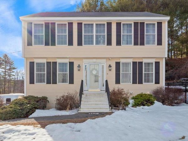 6 Bear Path Lane, Hudson, NH 03051