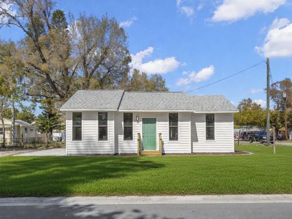 3901 45TH AVENUE N, ST PETERSBURG, FL 33714