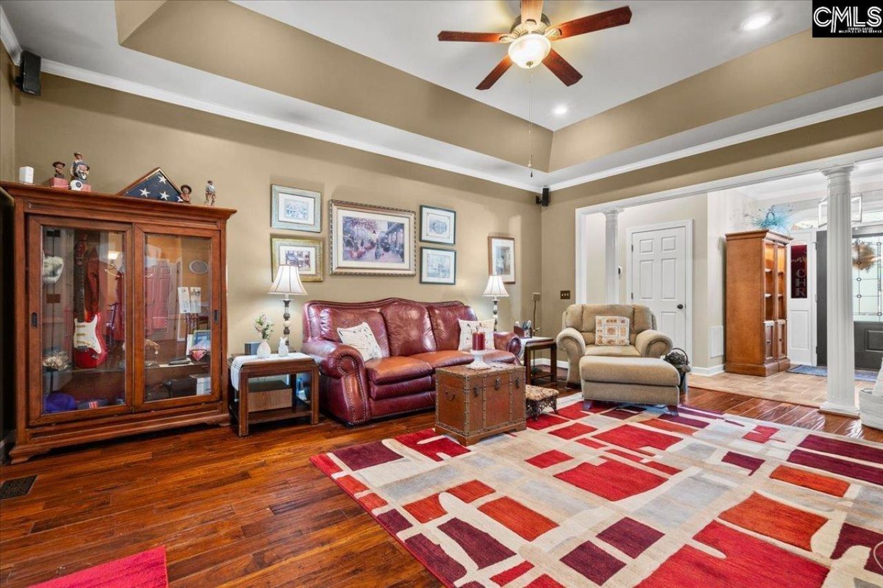 103 N Crescent Lake Way Photo 14