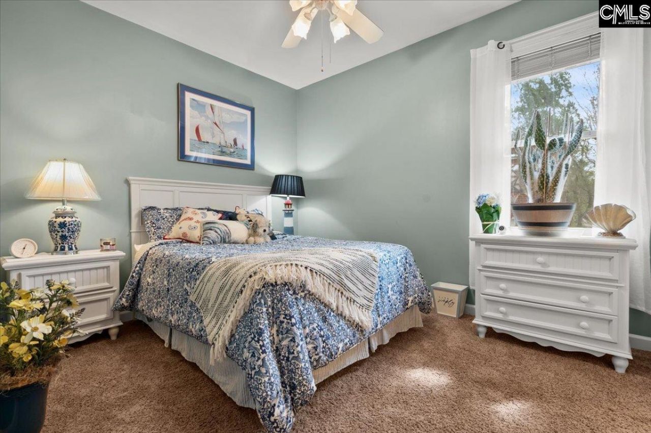 103 N Crescent Lake Way  Photo 21