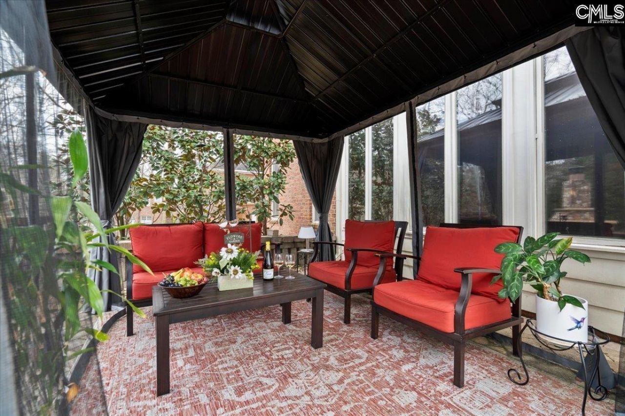 103 N Crescent Lake Way  Photo 27