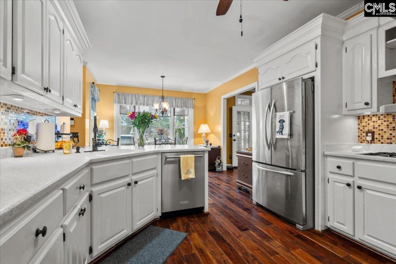 103 N Crescent Lake Way Photo 9