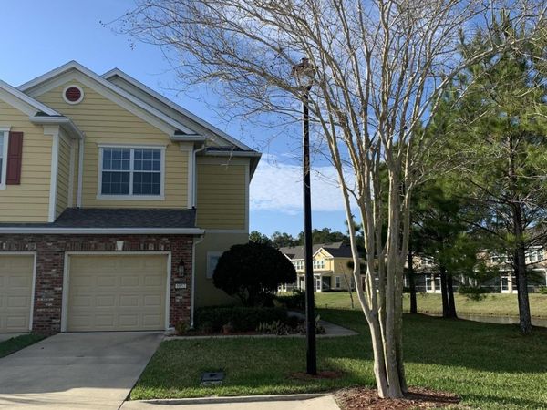 6852 WOODY VINE Drive, Jacksonville, FL 32258