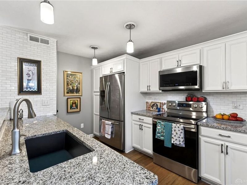 1517 Commons Drive, Miamisburg, OH 45342 Photo 10