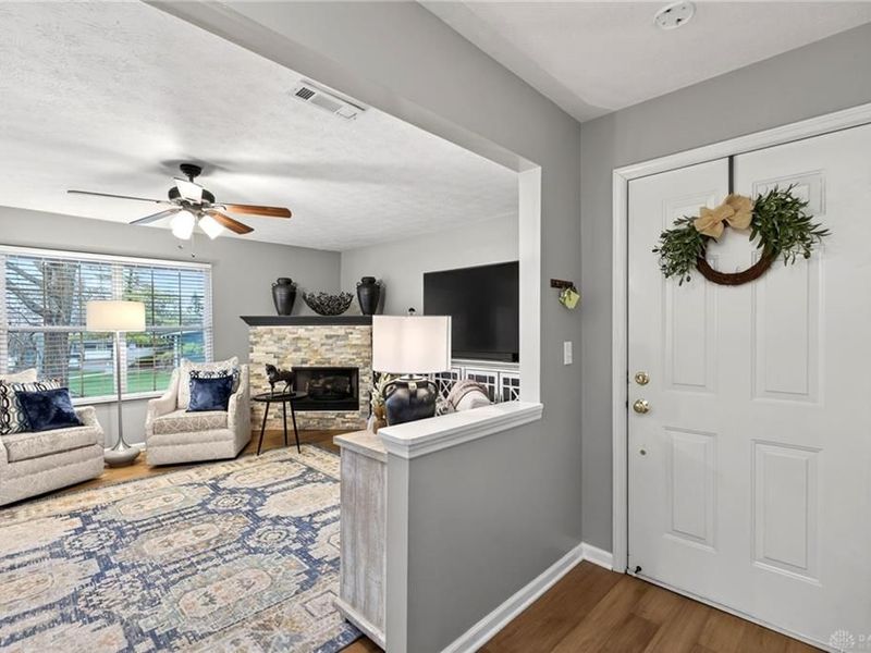 1517 Commons Drive, Miamisburg, OH 45342 Photo 2