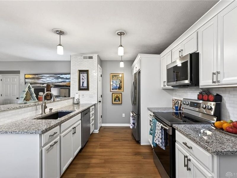 1517 Commons Drive, Miamisburg, OH 45342 Photo 9