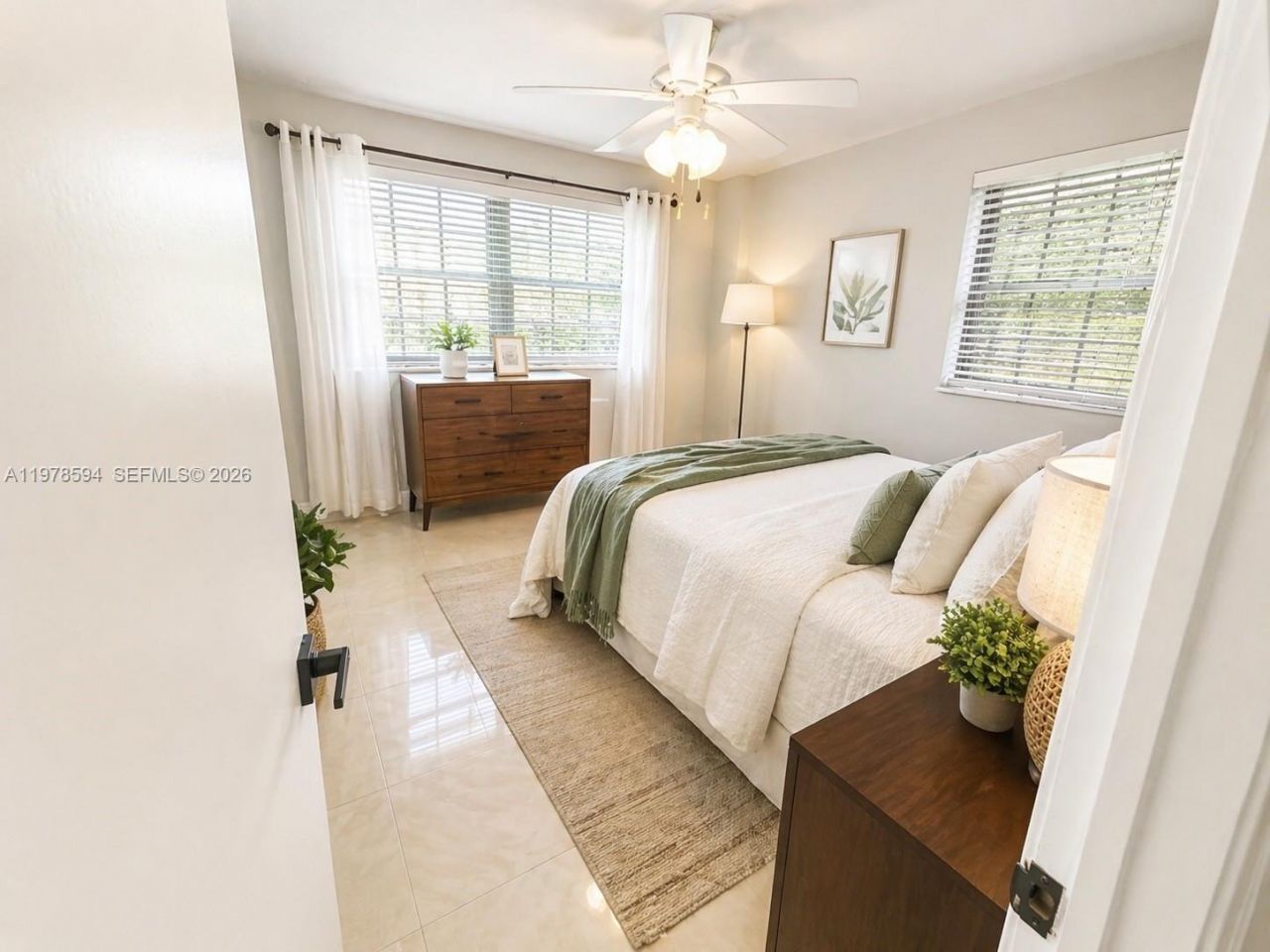 4836 NW 1st St, Plantation, FL 33317 Photo