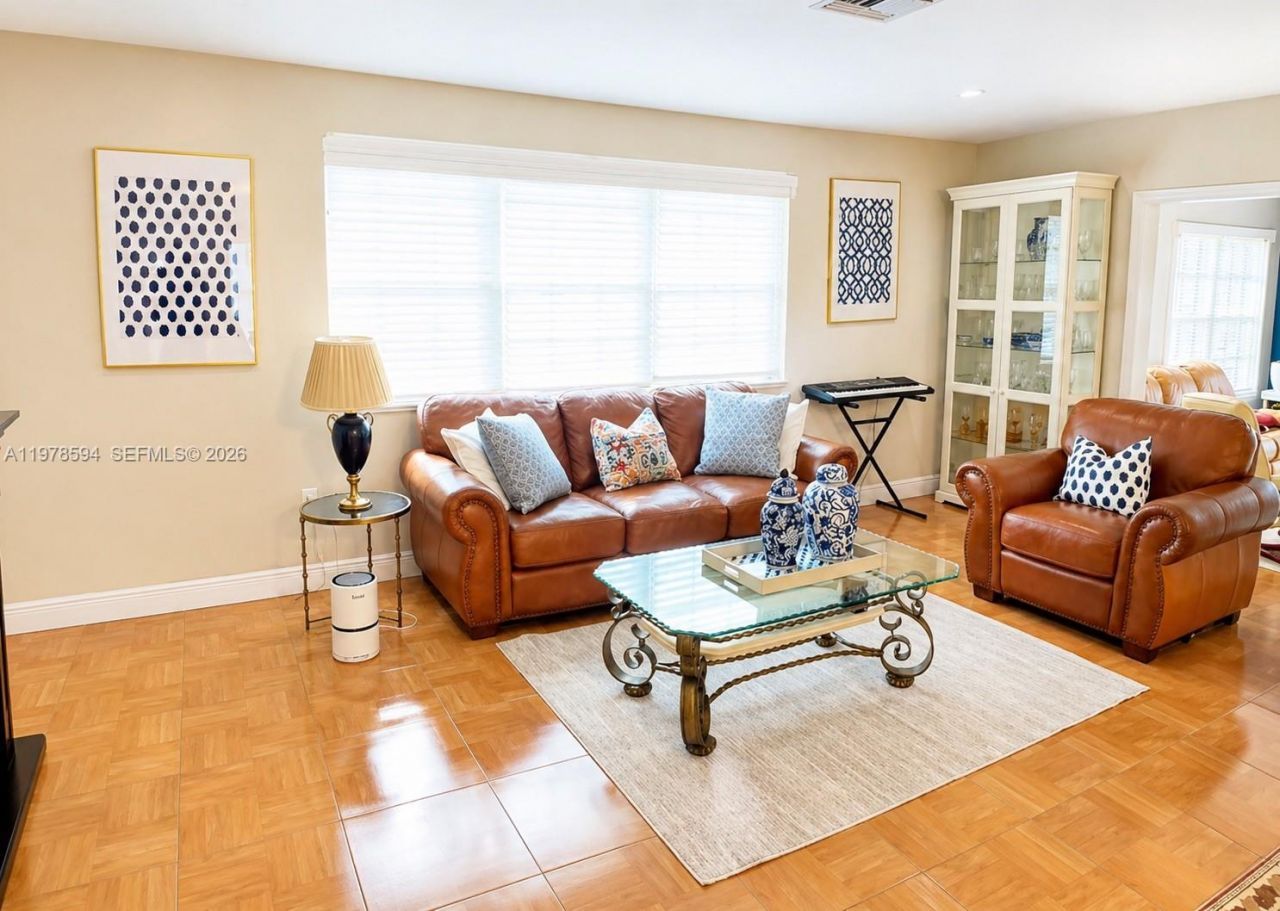 4836 NW 1st St, Plantation, FL 33317 Photo