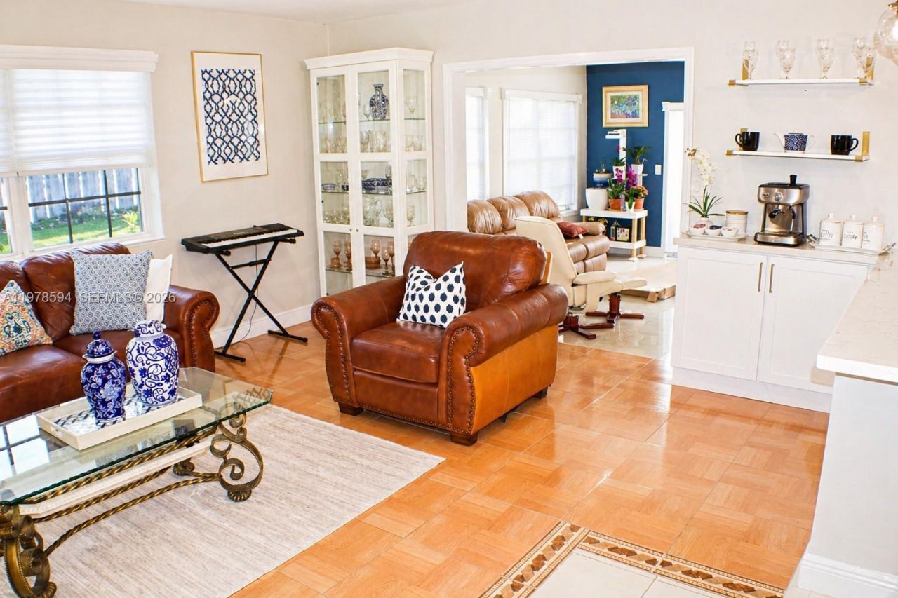4836 NW 1st St, Plantation, FL 33317 Photo