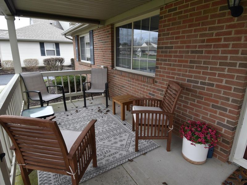 377 Virginia Court, Pataskala, OH 43062 Photo 3