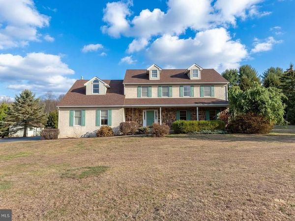 1525 MELVILLE DRIVE, POTTSTOWN, PA 19465