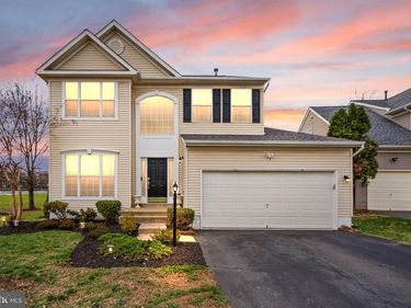 8654 HUDDERSFIELD WAY, BRISTOW, VA 20136