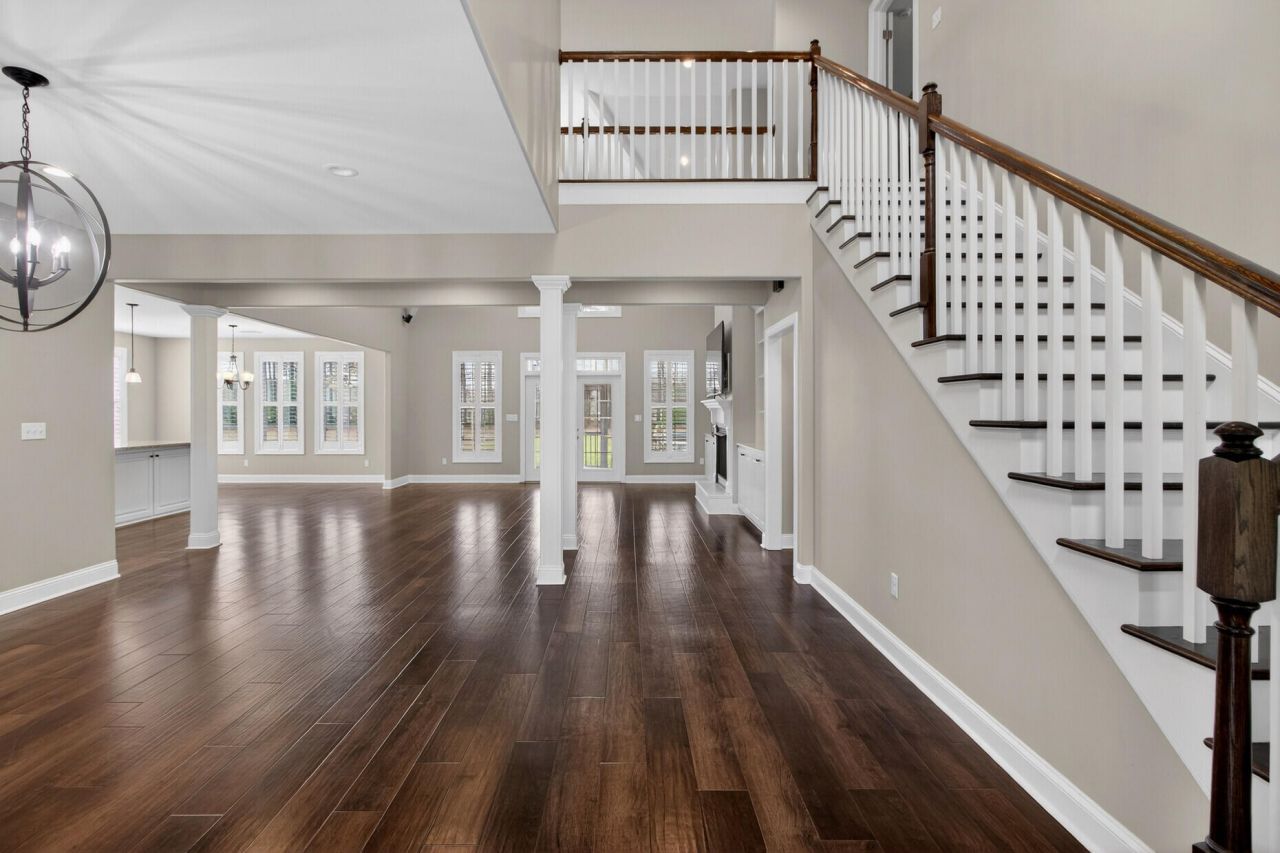 2417 Old Hwy 52 Photo 11