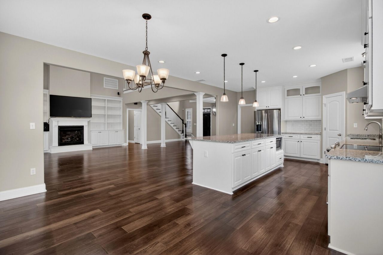 2417 Old Hwy 52 Photo 15