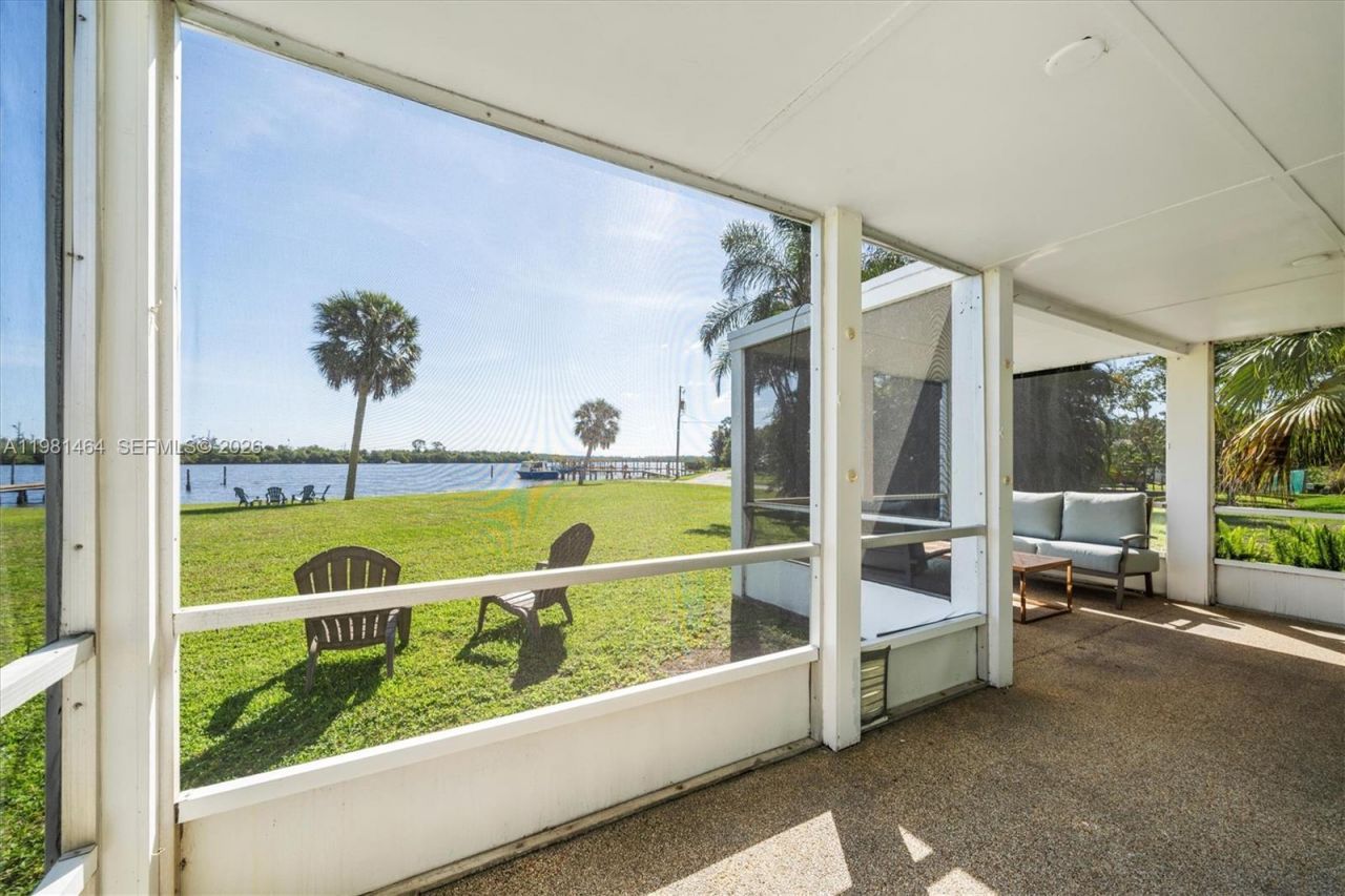 779 SW 31st St , Palm City, FL 34990 Photo