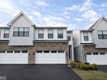 208 SEGEL DRIVE, MEDIA, PA 19063