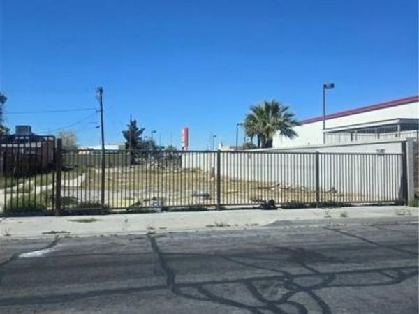 1903 Roosevelt Street , North Las Vegas, NV 89030